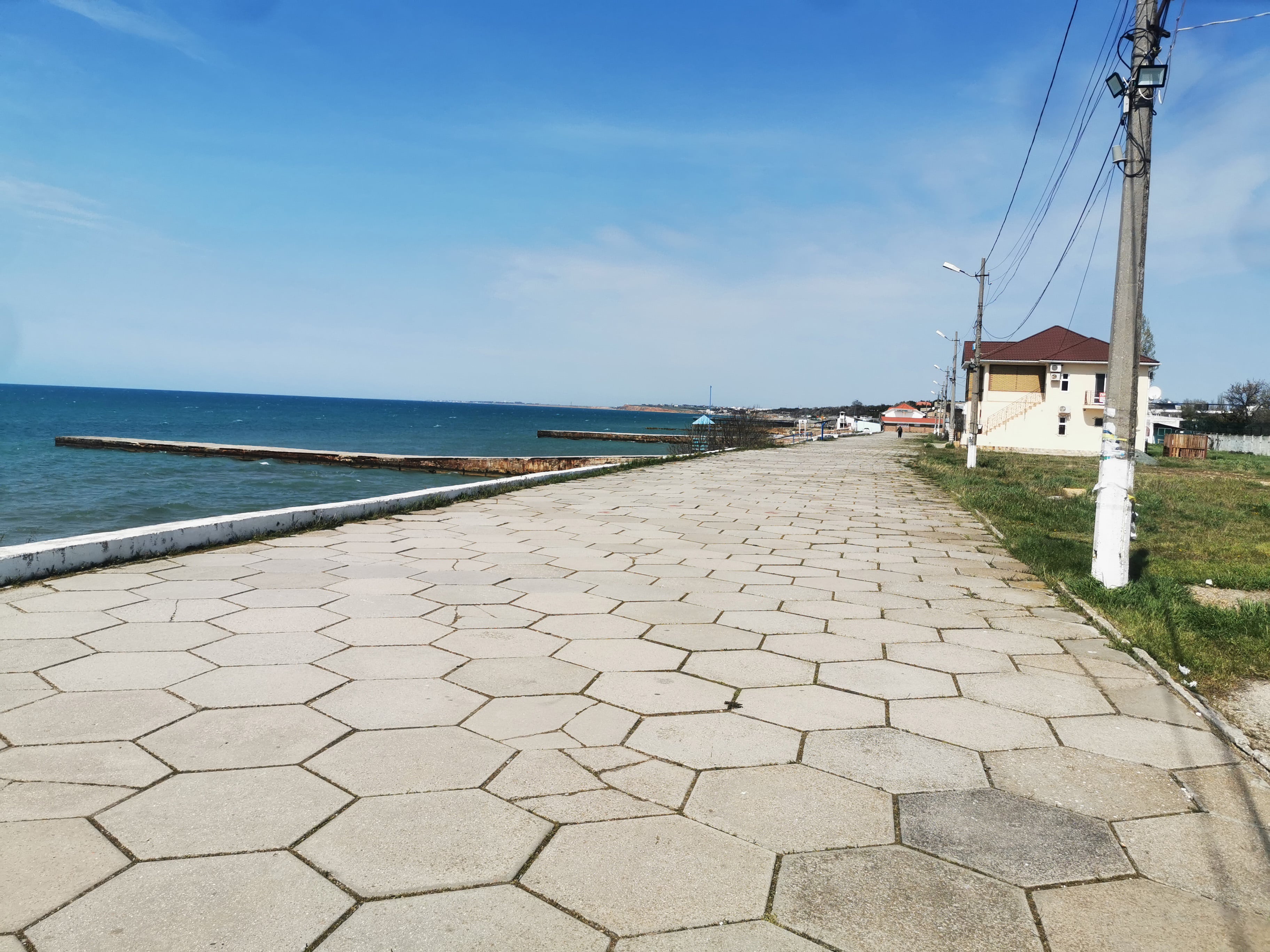 Песчаное кикшеринг на набережной